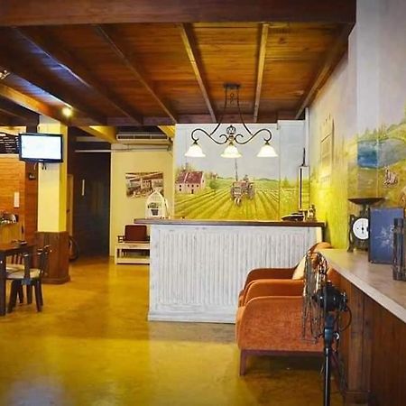 The Colored House Jomtien מראה חיצוני תמונה